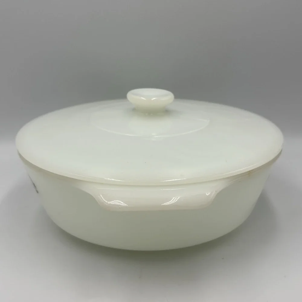 Vintage Fire King1.5 Qt Casserole W/Lid White/Green Meadow Design Anchor Hocking
